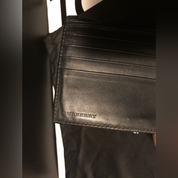 Auth Used Men’s Burberry check Nova Wallet Black - Picture 8 of 11